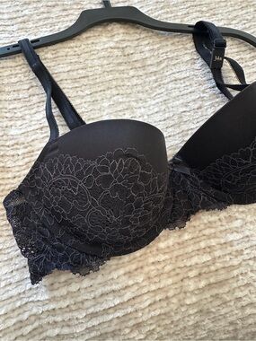 Victoria Secret Black Lace Push-Up Bra - Women's Intimates
